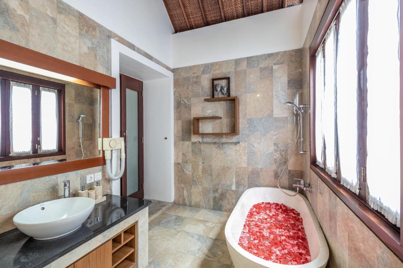 Villa Purnama Canggu Екстериор снимка